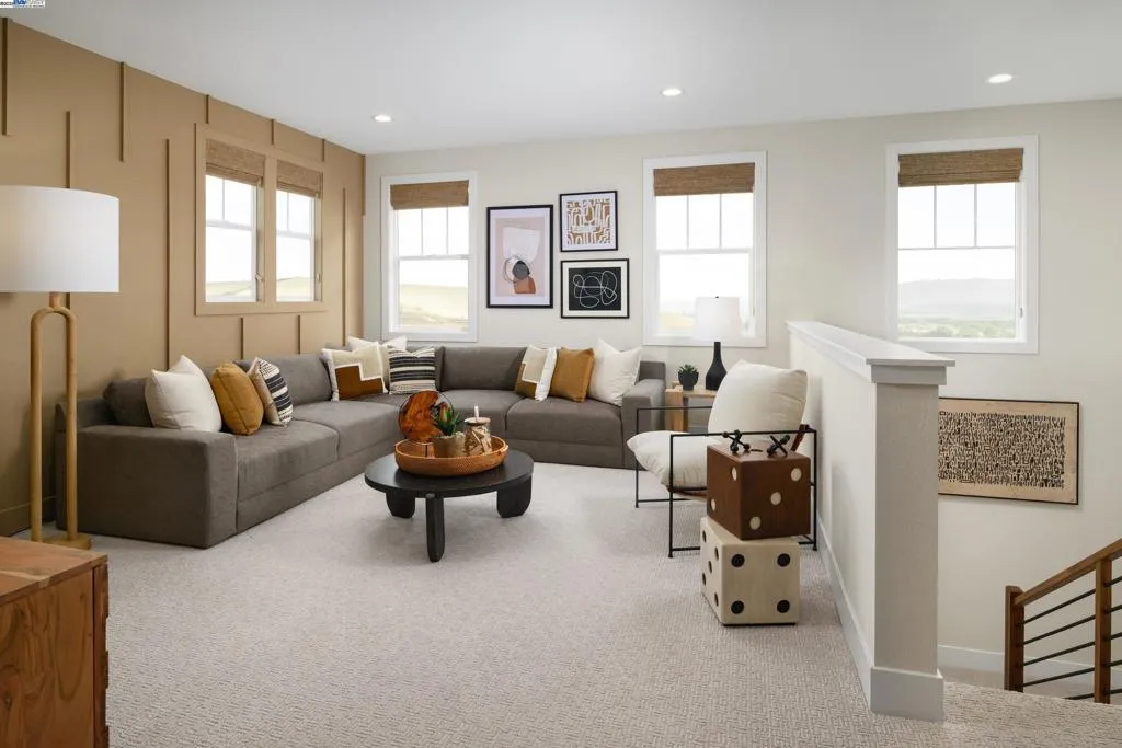 1580 W Walsh Ave, Dublin, California 94568 home-pic-8